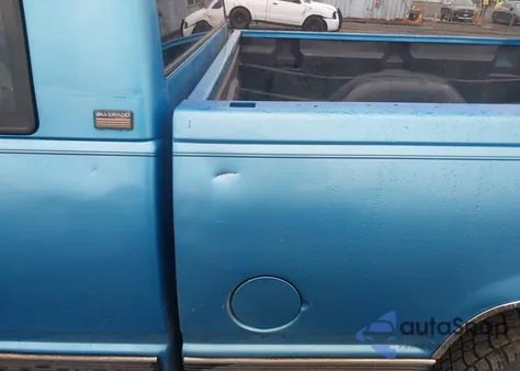 1995 Chevrolet Gmt-400 C1500 z USA, uszkodzony, nr VIN 2GCEC19K3S1138176